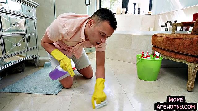 Nympho cougar bangs cleaning guy