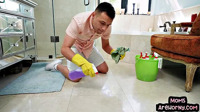 Nympho cougar bangs cleaning guy