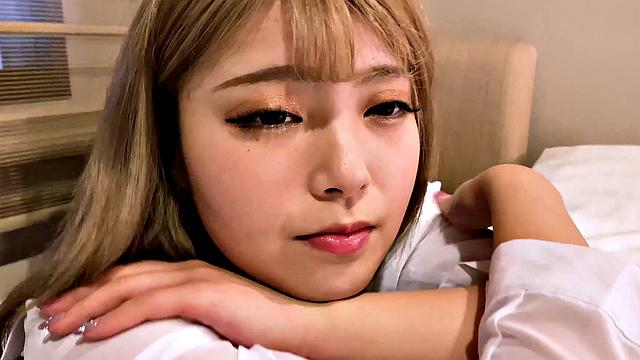 Keiko Adachi comes back to visit and we her pink pussy all afternoon