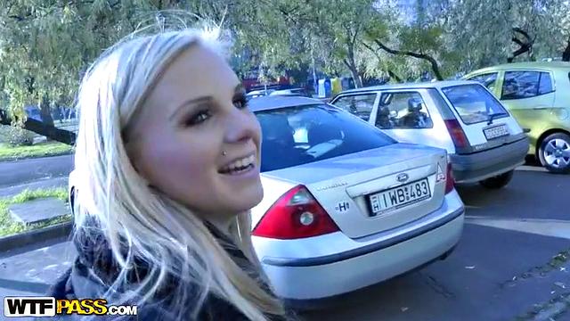 Outdoor ass fuck with teen chick