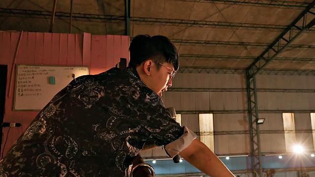 Yaner Fucks A Virgin on His Birthday With People Watching