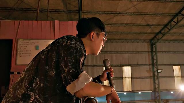 Yaner Fucks A Virgin on His Birthday With People Watching