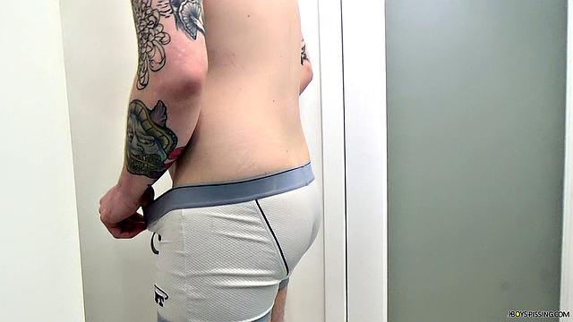 Wet Bathroom Peeing Fun - Ryan Fields