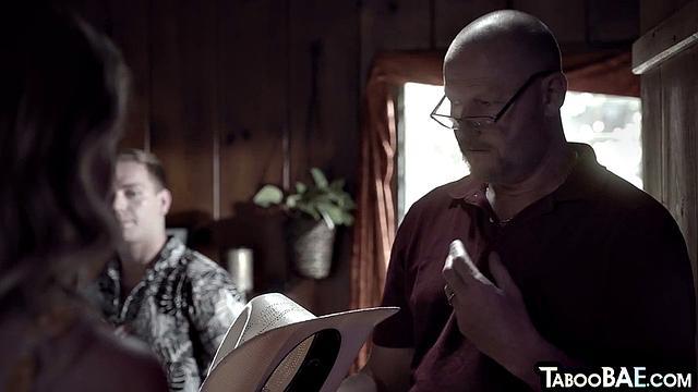 Две развратные подруги трахаются втроём с парнем, жёстко долбит обеих по очереди.