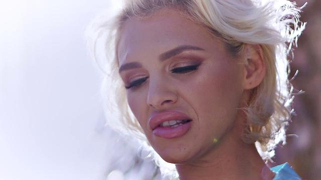 Her Romance Novel Vol 2