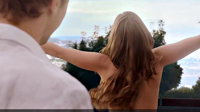 Elizabeth Hurley shows off her hot bod in a wet, sunny bikini