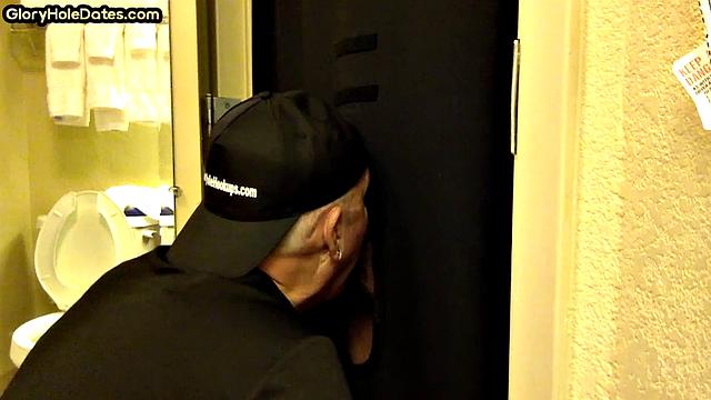 Gloryhole gaydaddy mouth for sucking BFs dick