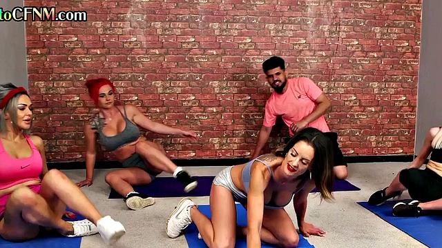 Sportive CFNM group jerk circle