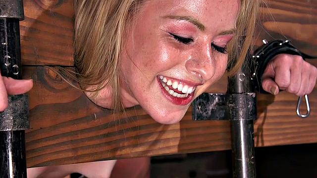 Squirting babe gets whipped and toyed by CMNF master