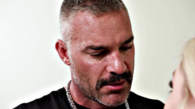 NURU MASSAGE - Masseuse Kelsey Kane Can't Resist To Fuck During Hot Massage