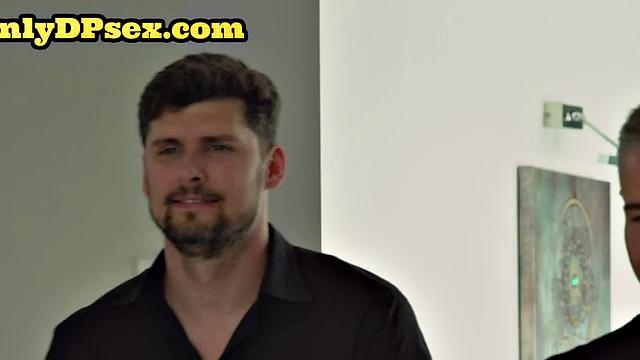 Classy double penetration session with bae