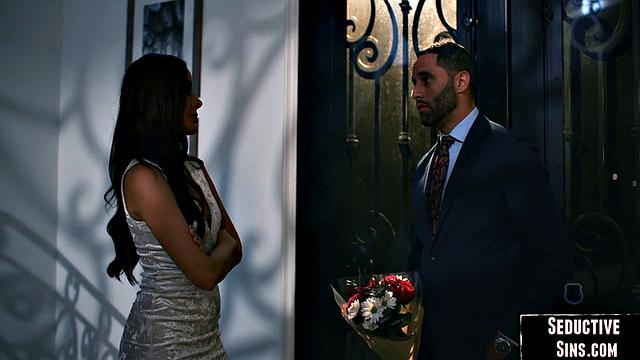 Cockhungry Latina pounded missionary