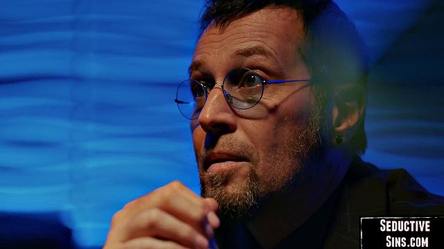 Cockhungry Latina pounded missionary