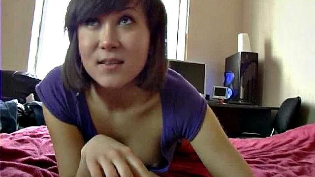 Teen Emma studies her boyfriend's cock