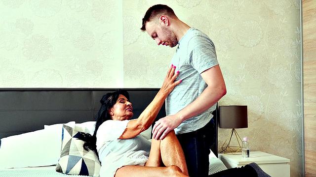 The big-titted lady comes back for more