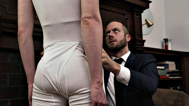 Элдер Джонс не может устоять перед властью президента