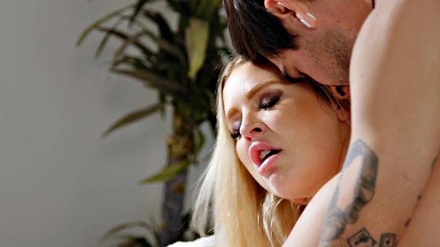 Big booty MILF doggystyled by her after deepthroat