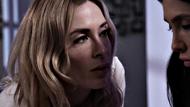 Petite 19yo sluts drilled in threesome by big white dick