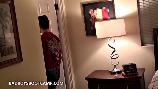 Tyler Explores Cock - Tyler Ford & Cody Jennings