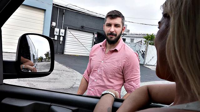 Real jock barebacks stud bottom in public outdoor