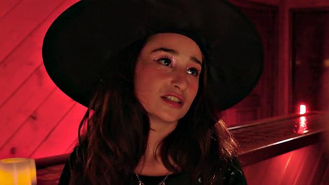 Dirty chubby enjoys facesitting at Halloween party