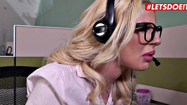 LETSDOEIT - (Valentina Nappi, Karma Rx &  Seth Gamble) Scamming Bitches Are Getting Fucked By Their Boss