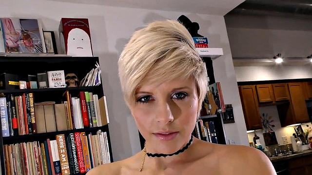 стройная малышка с маленькой грудью дрочит член в pov и грязно разговаривает