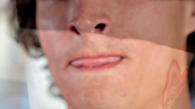 Sixpack jock solo masturbates on sunbed outdoors