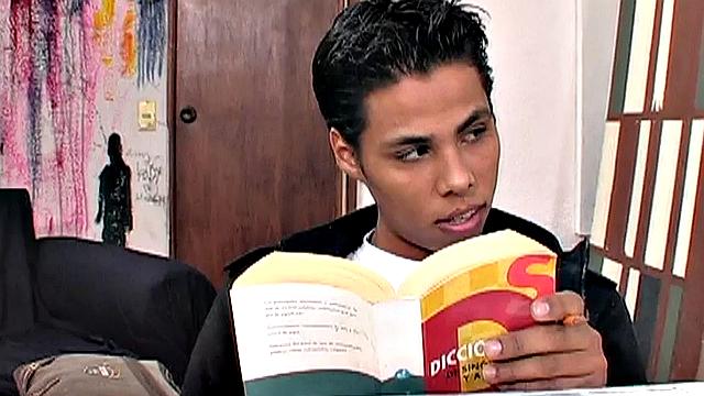 Cocksucking studs give sloppy blowjob