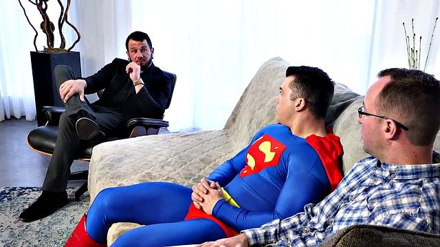 Cosplay mesmerized stud fucks cocksucking bottom in threesome