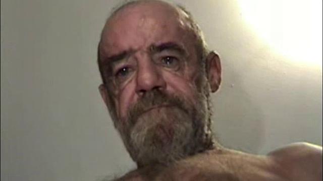 I ran into this roughneck little construction worker when he had just gotten back from working disaster relief in the gulf. This rugged man will tell you he likes to get fucked.