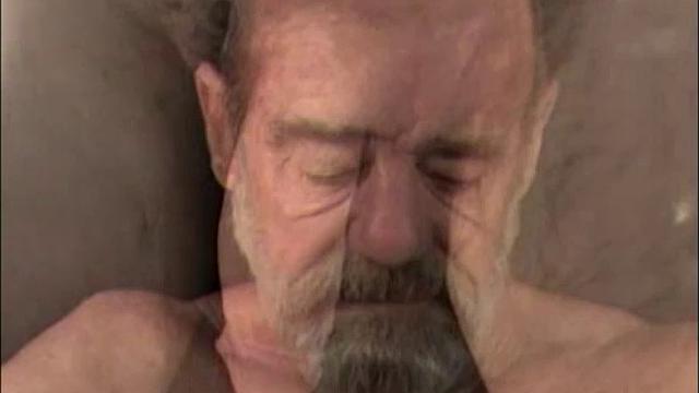 I ran into this roughneck little construction worker when he had just gotten back from working disaster relief in the gulf. This rugged man will tell you he likes to get fucked.