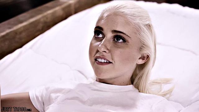 слепая блондинка принимает незнакомца за врача и трахается дома