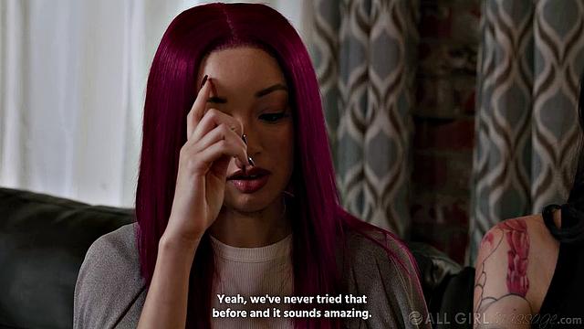 Три зрелые красотки делают эротический массаж и переходят к страстному лесбийскому трио с пальцами и языком.