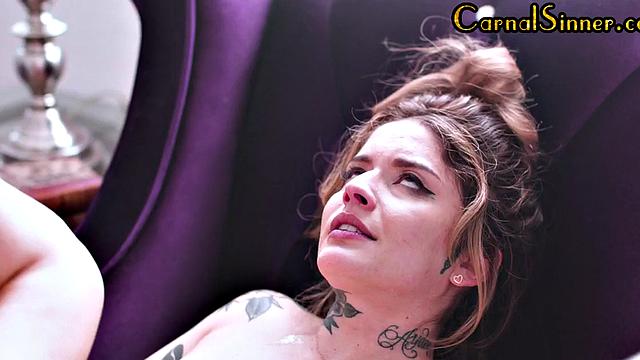 Inked nympho babe pounded by doctor in his office