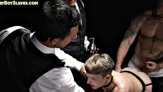 21yo sub fucked by mature in front of voyeur DILFS