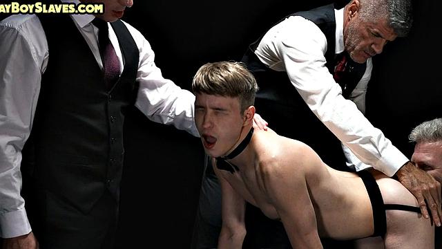 21yo sub fucked by mature in front of voyeur DILFS