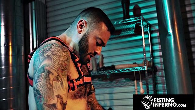 Muscly Sub Railed By Hairy Dom - Drew Valentino, Tryp Bates - FistingInferno