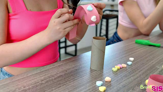 Sizing Up Our Valentines Dick - S26:E1