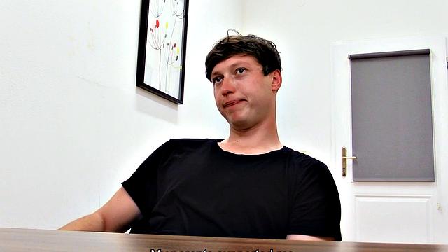 Cockriding Euro filled in anal hole with nice cock