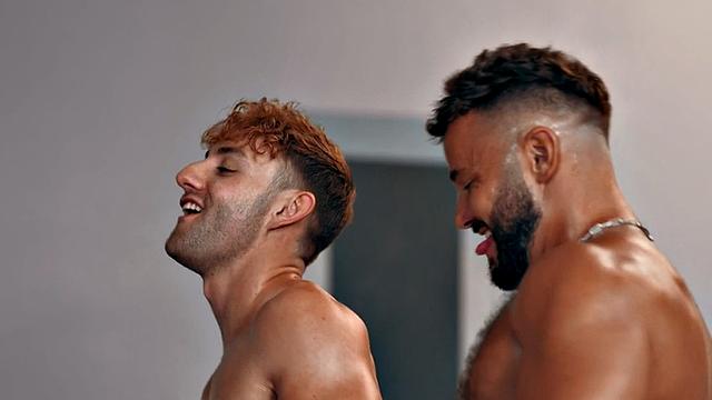 Eager muscled jock assfucks gym partner after rimjob