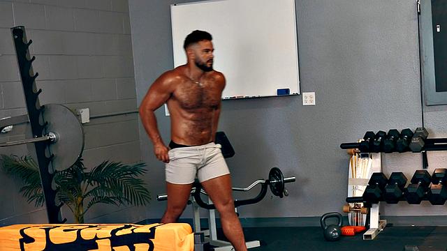 Eager muscled jock assfucks gym partner after rimjob