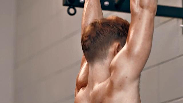 Eager muscled jock assfucks gym partner after rimjob