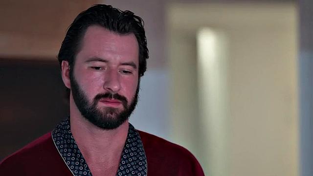 элитная шлюха сводит с ума клиента страстной ночью