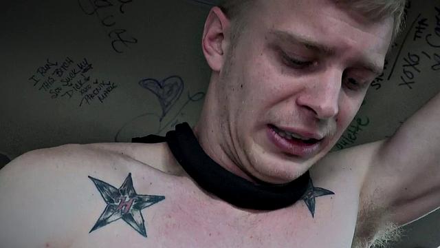 Real straight guy agrees to gay blowjob