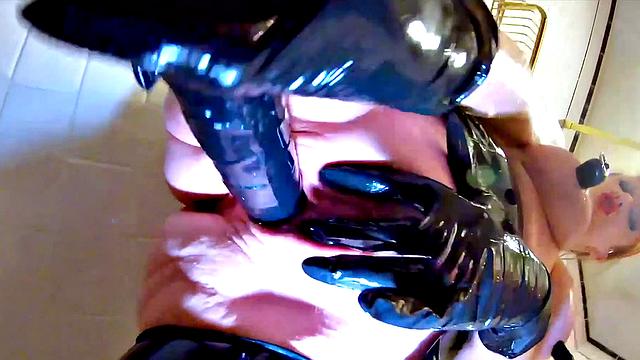 Lubed Latex Passion!