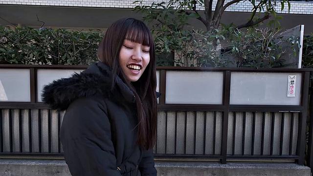 Honoka Urano's First Scene Is A Hit