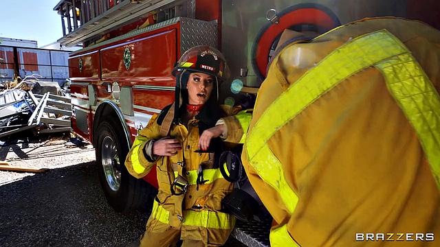 Firefighter Angela's Hot Squirting Fuckfest