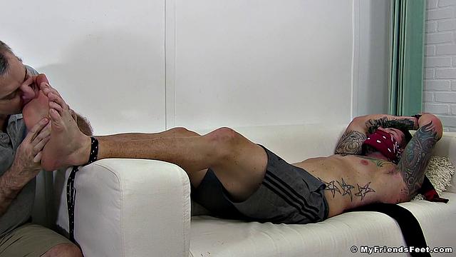 Clint Worshiped &amp;amp; Ticked - Clint