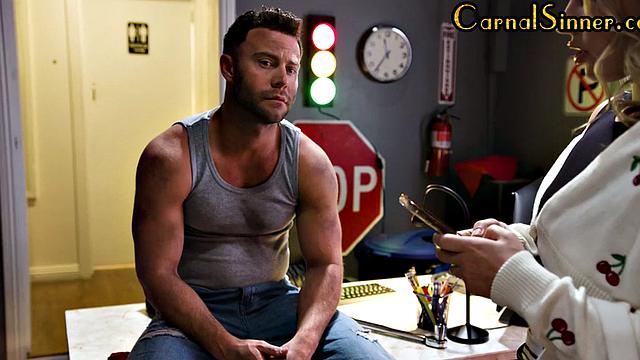 Sinning perfect babe smashed by mechanic before facefuck